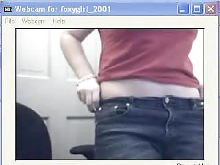 Busty ក្មេងស្រីជជែកនិងបង្ហាញរបស់ពួ tits busty បង្ហាញ