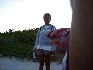 វីដេអូសិច woodman នៅក្នុងប្រទេសរុស្ស៊ីកំពុងនិយាយអំពី nudism ដើម្បីនិយាយ shemale សិចរន្ធគូថ